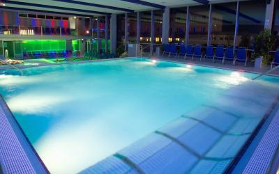 Piscine Hotel 82